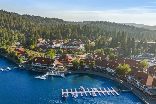 256 N Fairway, Lake Arrowhead, CA 92352