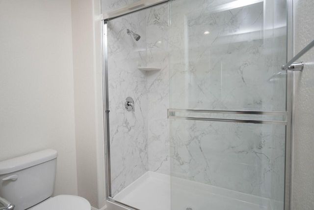 1354 N Camelot Street Brs 25, Porterville, CA 93257