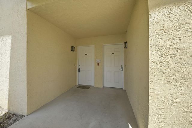 3001 58TH AVENUE S 1005, St Petersburg, FL 33712