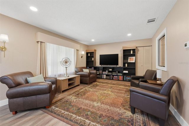 3001 58TH AVENUE S 1005, St Petersburg, FL 33712