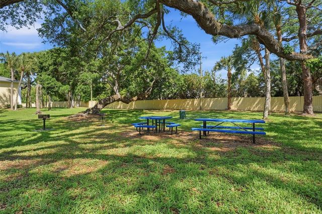 3001 58TH AVENUE S 1005, St Petersburg, FL 33712