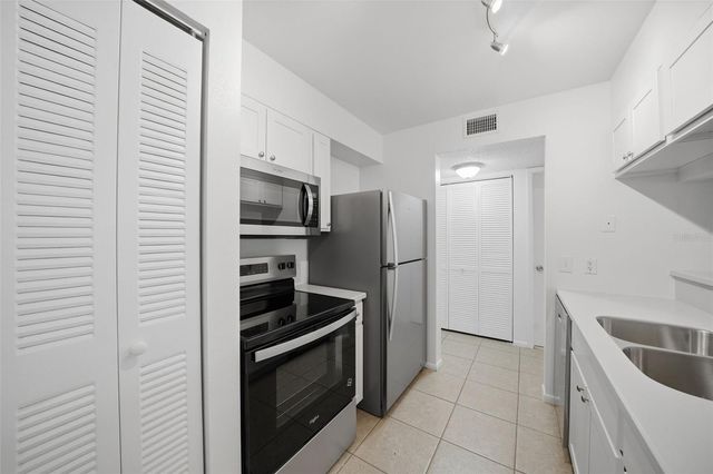 3001 58TH AVENUE S 1005, St Petersburg, FL 33712
