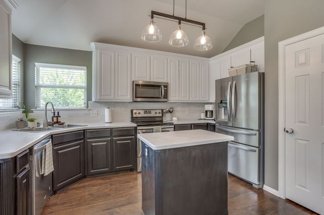 112 Bullava Court, Crowley, TX 76036