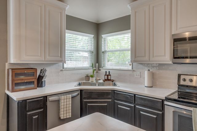 112 Bullava Court, Crowley, TX 76036