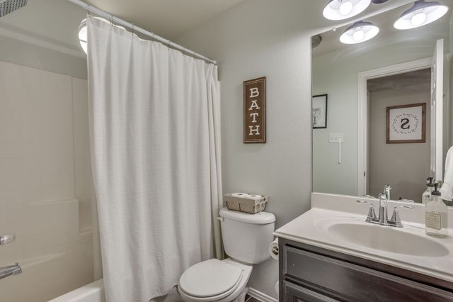 112 Bullava Court, Crowley, TX 76036