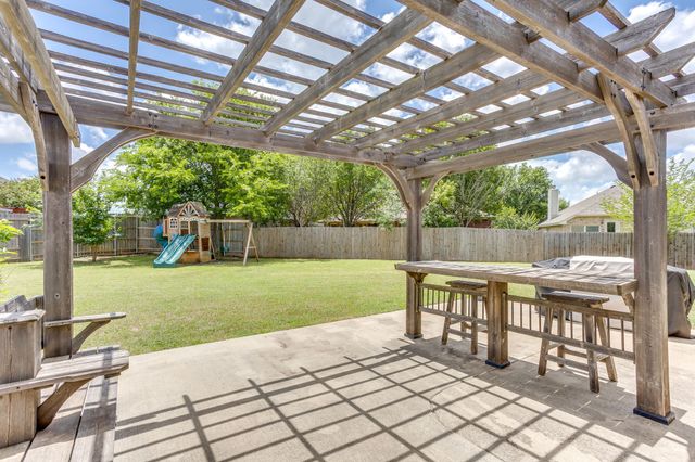 112 Bullava Court, Crowley, TX 76036