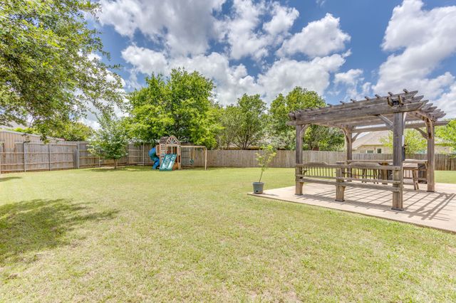 112 Bullava Court, Crowley, TX 76036