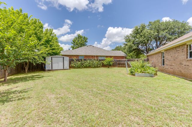 112 Bullava Court, Crowley, TX 76036