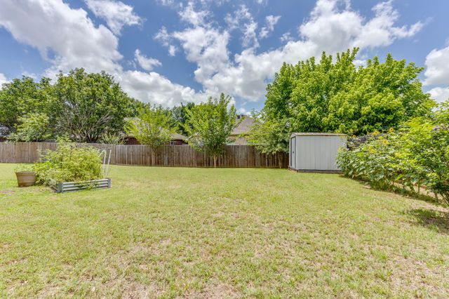 112 Bullava Court, Crowley, TX 76036