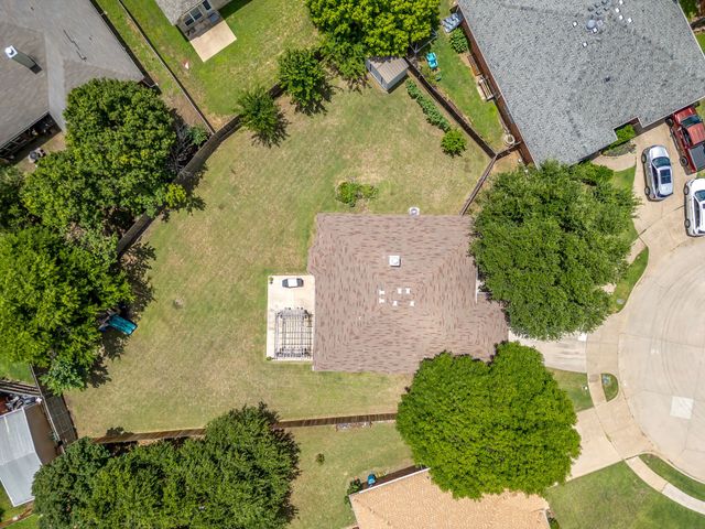 112 Bullava Court, Crowley, TX 76036