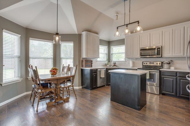 112 Bullava Court, Crowley, TX 76036