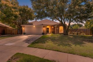 112 Bullava Court, Crowley, TX 76036