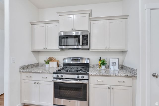 13324 S ASHURST LN, Herriman, UT 84096