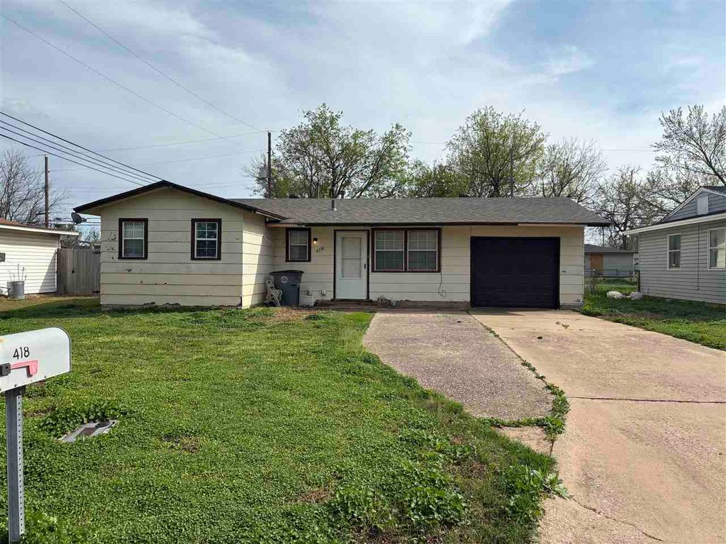 418 NW Glendale Dr, Lawton, OK 73507