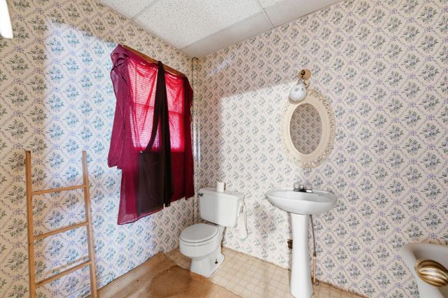 6235 S Southern St, Wichita, KS 67217