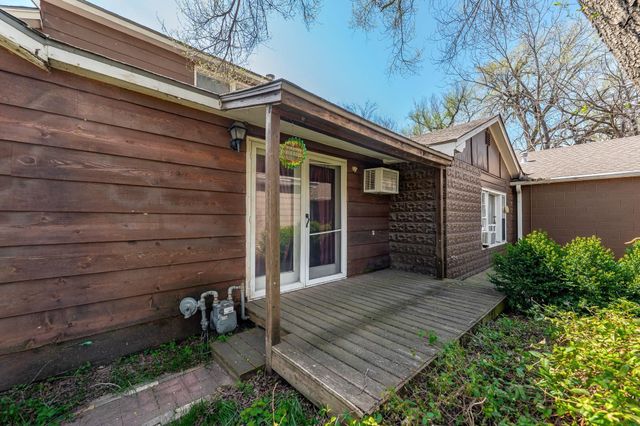 6235 S Southern St, Wichita, KS 67217