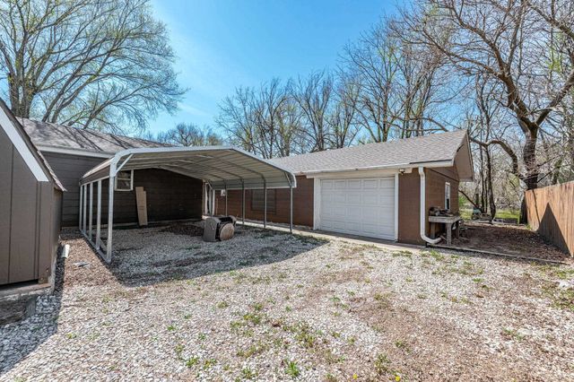 6235 S Southern St, Wichita, KS 67217