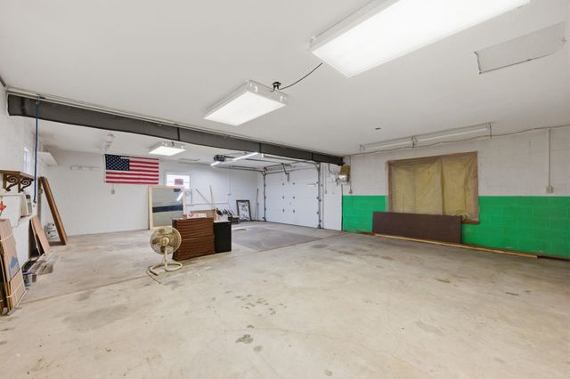 6235 S Southern St, Wichita, KS 67217