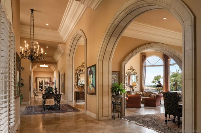 5962 Rancho Diegueno Rd, Rancho Santa Fe, CA 92067