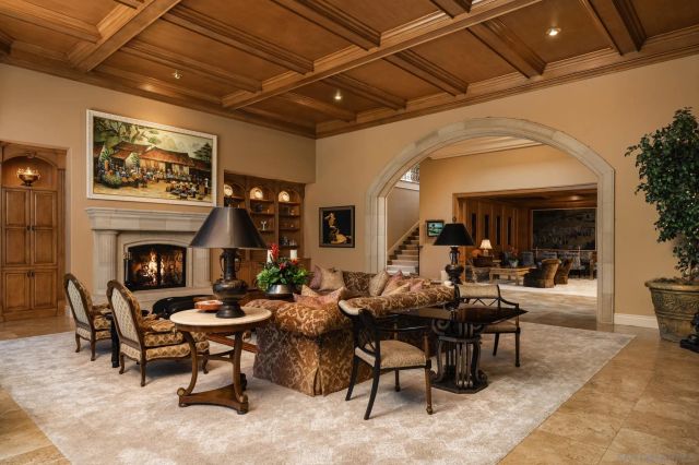 5962 Rancho Diegueno Rd, Rancho Santa Fe, CA 92067