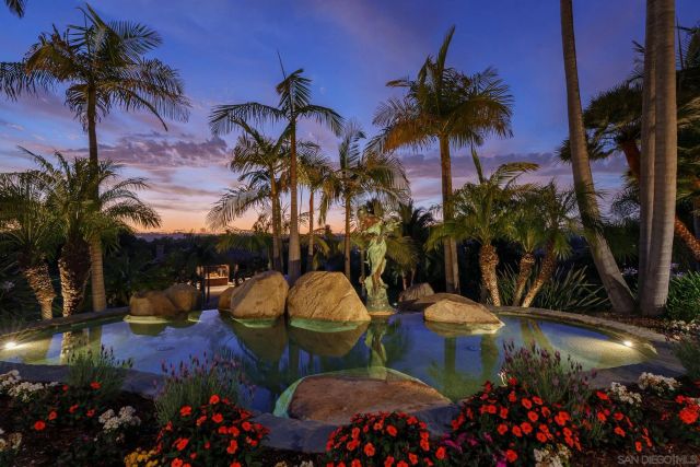5962 Rancho Diegueno Rd, Rancho Santa Fe, CA 92067