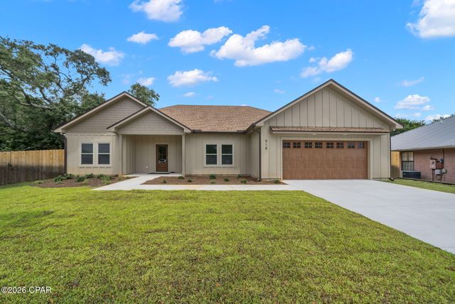 918 Laurel Oak Lane, Panama City, FL 32408