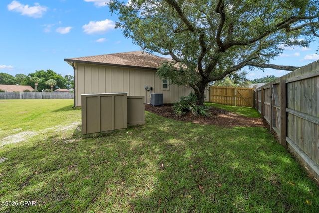 918 Laurel Oak Lane, Panama City, FL 32408