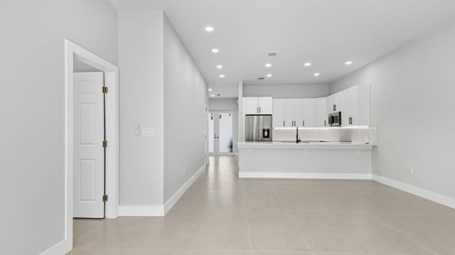 1214 NW 4th Avenue, Fort Lauderdale, FL 33311