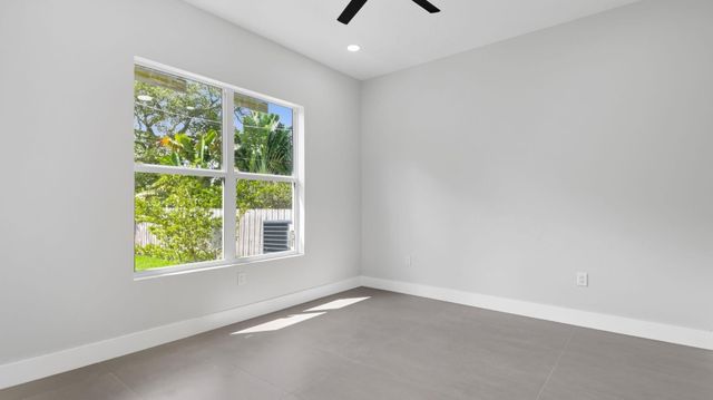 1214 NW 4th Avenue, Fort Lauderdale, FL 33311