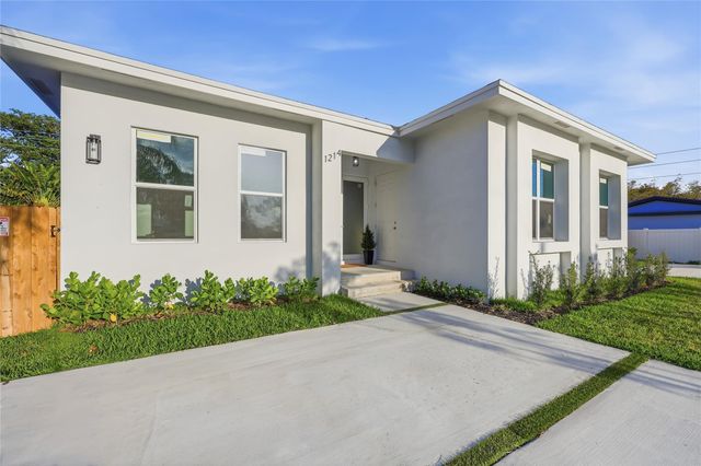 1214 NW 4th Avenue, Fort Lauderdale, FL 33311