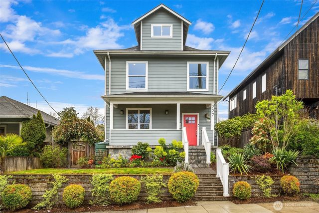 227 29th Avenue E, Seattle, WA 98112