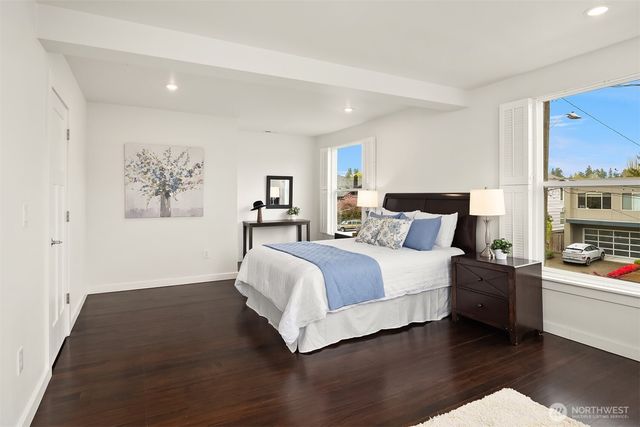227 29th Avenue E, Seattle, WA 98112