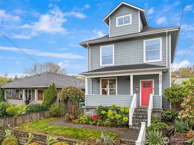 227 29th Avenue E, Seattle, WA 98112