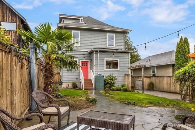 227 29th Avenue E, Seattle, WA 98112
