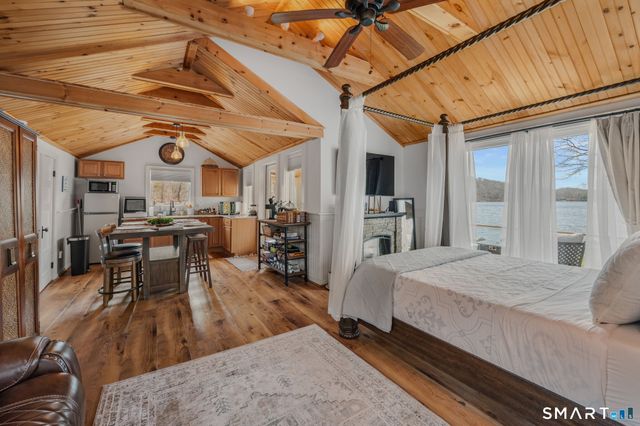 150 Miller Road, North Stonington, CT 06359