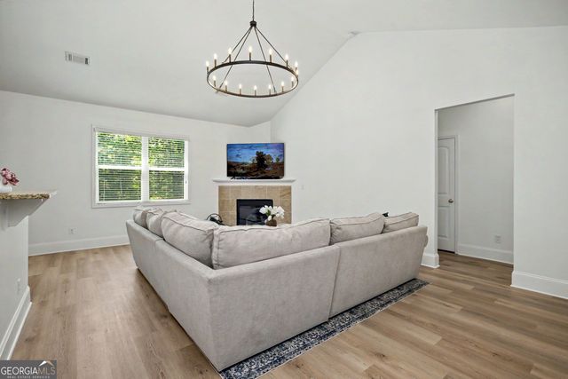 170 Savannah Drive, Senoia, GA 30276