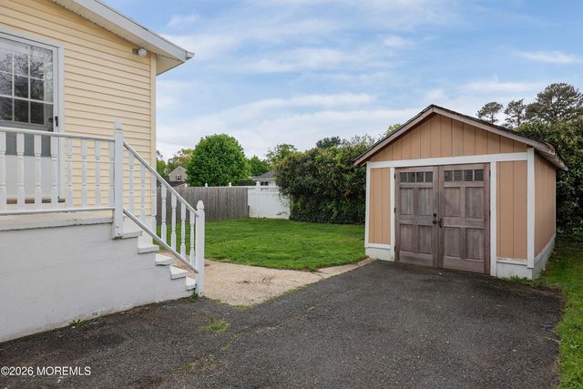 45 Manning Street, Red Bank, NJ 07701