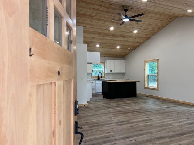 600 Frances Cove, Mountain View, AR 72560