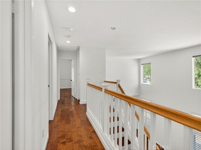 19903 Rhona Place, Saugus, CA 91350