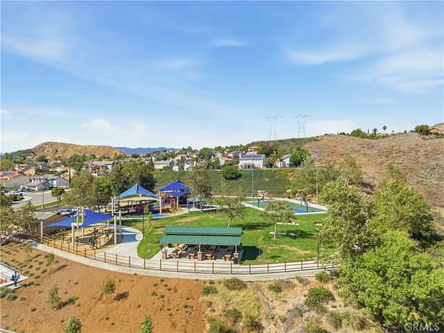 19903 Rhona Place, Saugus, CA 91350