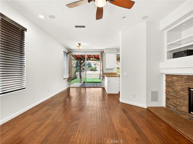 19903 Rhona Place, Saugus, CA 91350