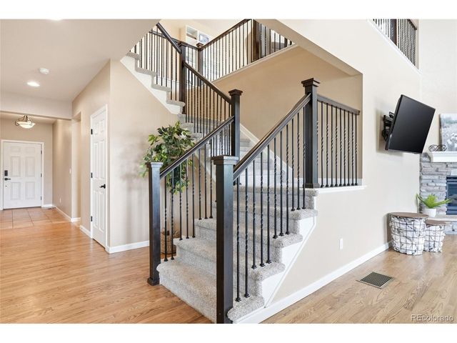 121 S High St, Erie, CO 80516