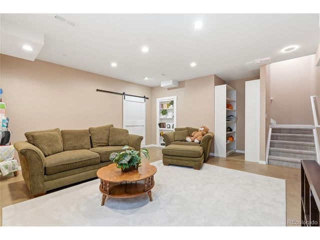 121 S High St, Erie, CO 80516