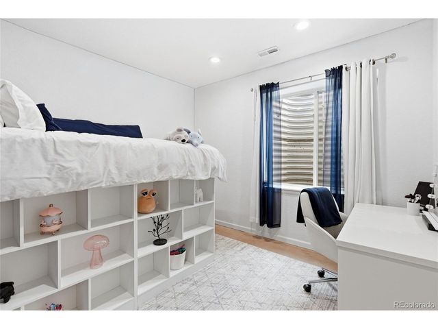 121 S High St, Erie, CO 80516