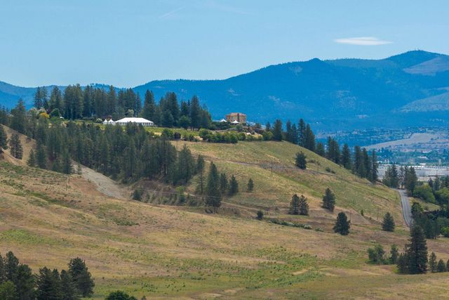 5117 N Stout Ct, Spokane Valley, WA 99206