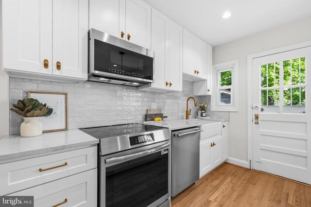 3217 13TH RD S, Arlington, VA 22204