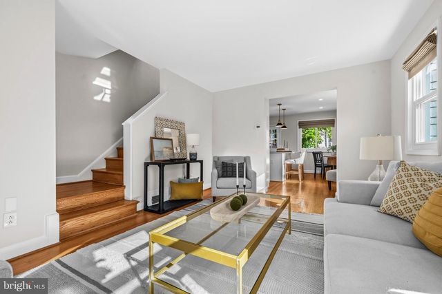 3217 13TH RD S, Arlington, VA 22204