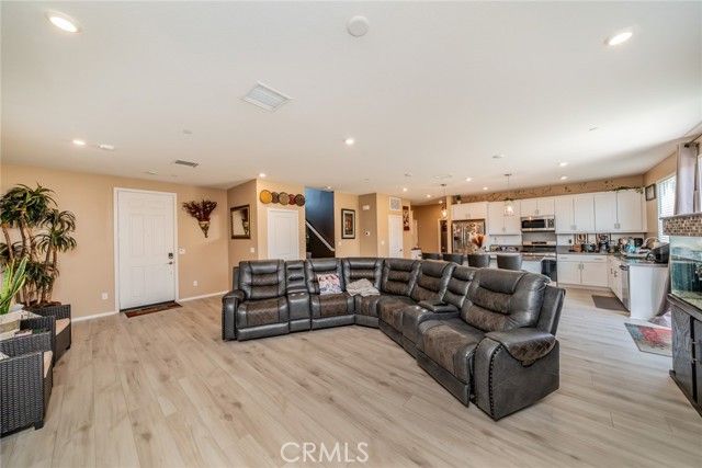 3838 W Bodega, San Bernardino, CA 92407