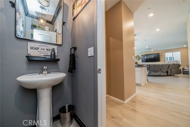 3838 W Bodega, San Bernardino, CA 92407