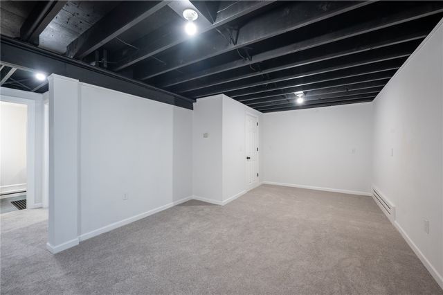 2455 Mcgowan Boulevard, Marion, IA 52302